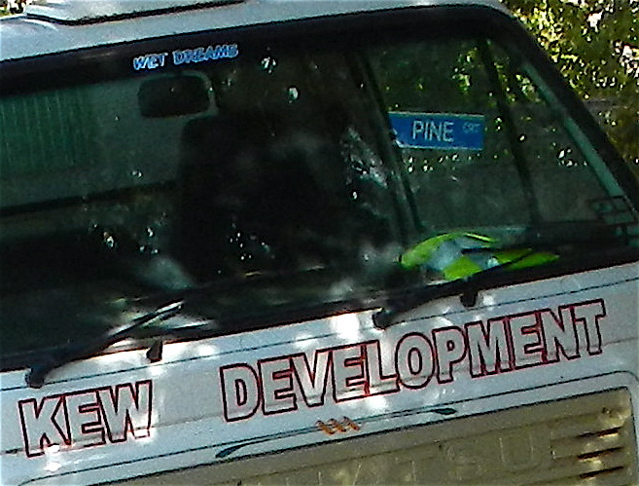 Main Drive Kew Development